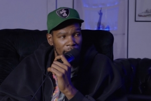 你会去月球吗？KD ：那要看宇宙飞船的尺寸 据说里面空间很小